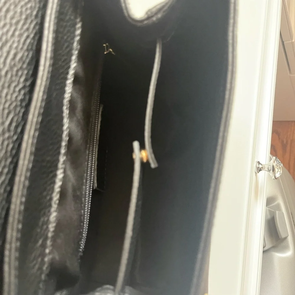 VIOLA CASTELLANI  beautiful Italian Black Leather Backpack Bag NWT. - Picture 6 of 8